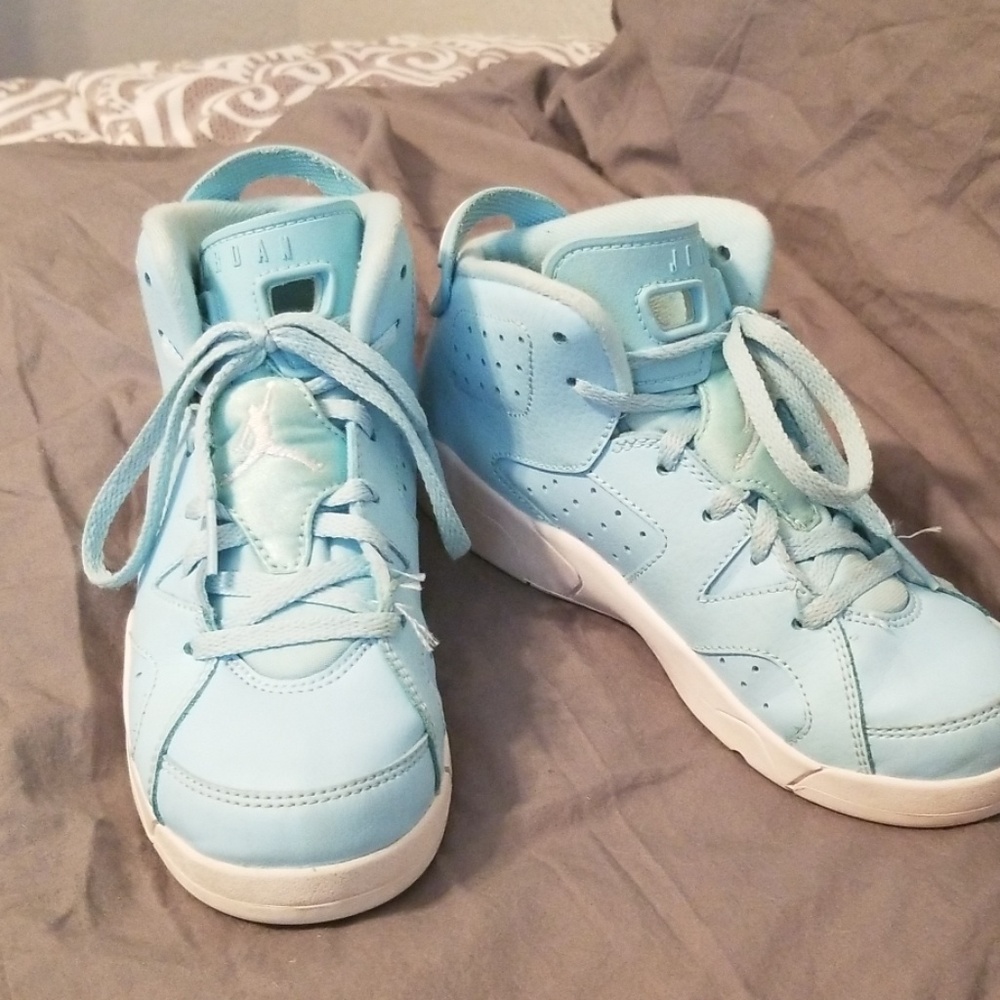 Girls Air Jordan Basketball shoes